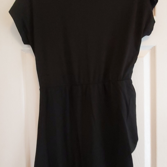 069. Black Side Shirring Short Sleeve Mini Dress Size S - Picture 8 of 13
